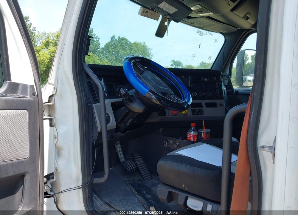 2019 FREIGHTLINER NEW CASCADIA 126 VIN: 3AKJHHDR5KSKW2292