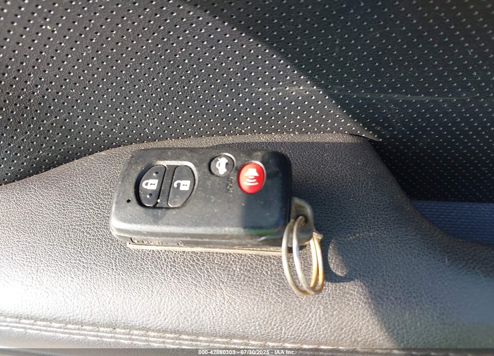 2016 SUBARU FORESTER VIN: JF2SJAVC2GH541823