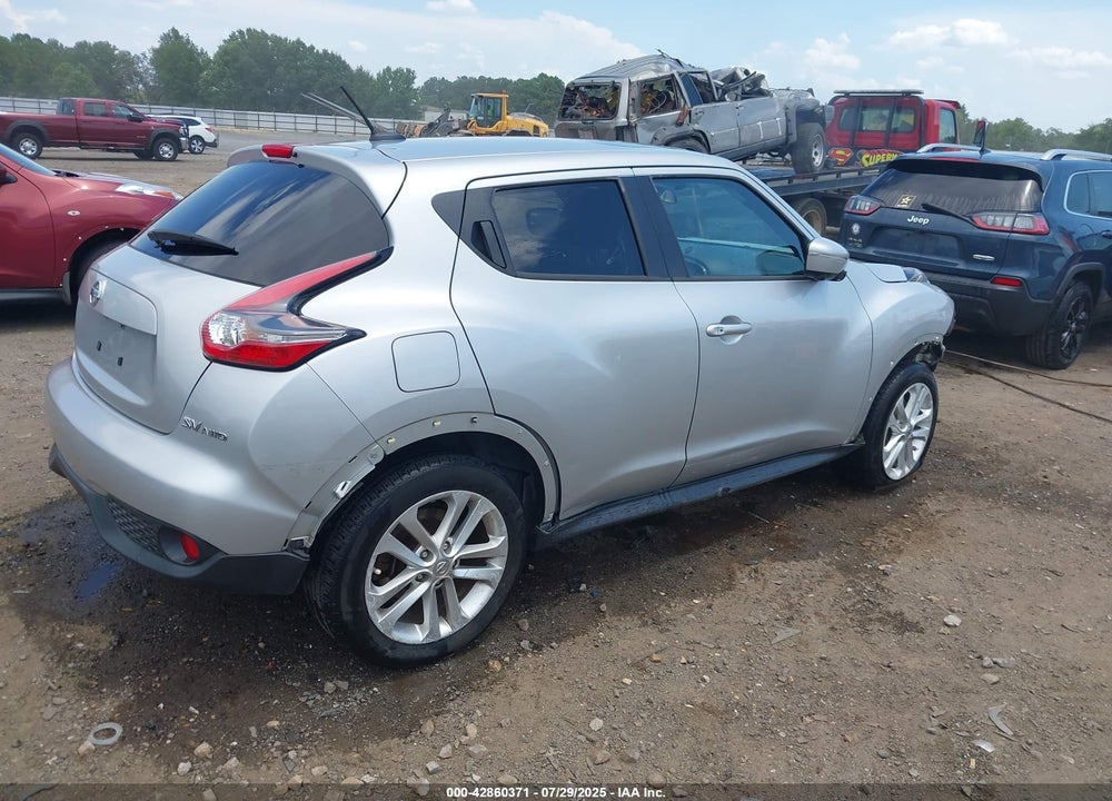2015 NISSAN JUKE VIN: JN8AF5MV5FT558217