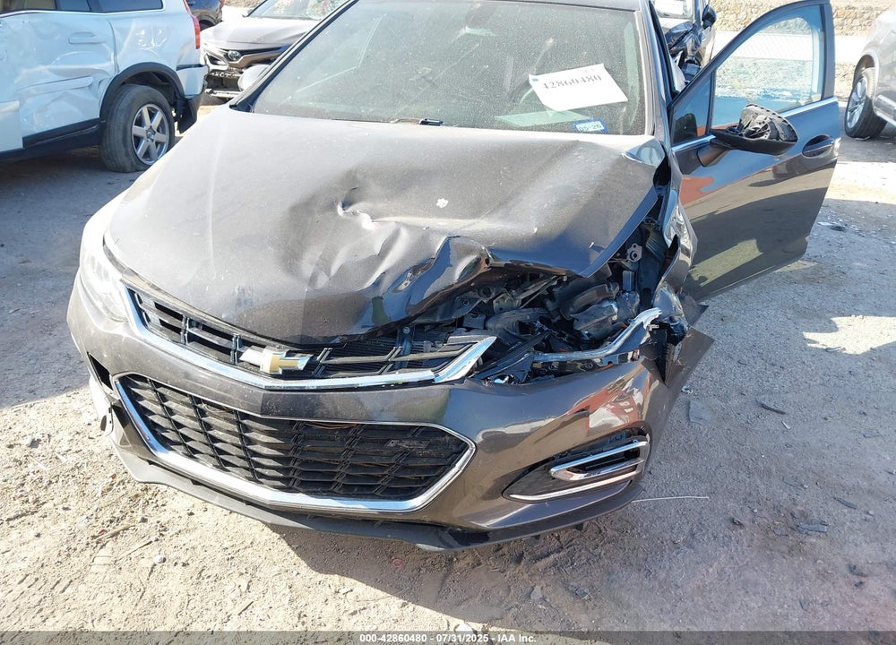 2017 CHEVROLET CRUZE VIN: 1G1BE5SMXH7155836