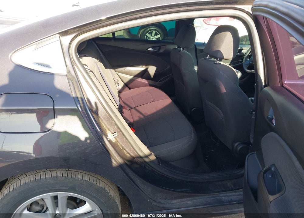 2017 CHEVROLET CRUZE VIN: 1G1BE5SMXH7155836