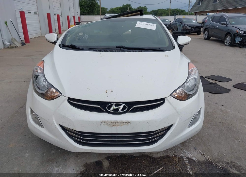 2012 HYUNDAI ELANTRA VIN: 5NPDH4AE0CH085585