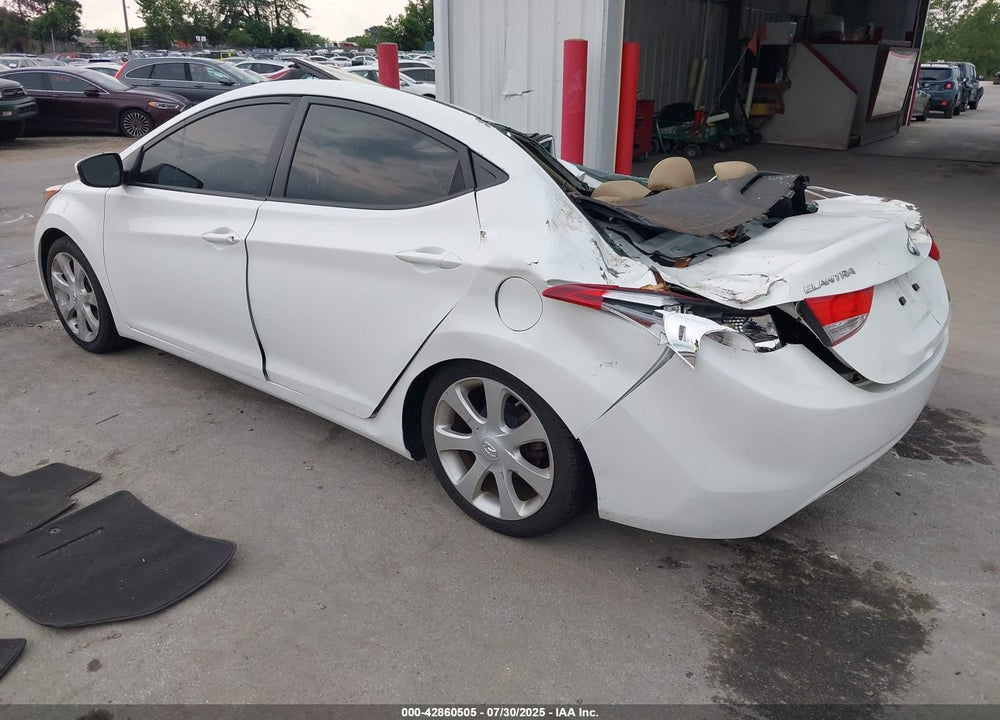 2012 HYUNDAI ELANTRA VIN: 5NPDH4AE0CH085585
