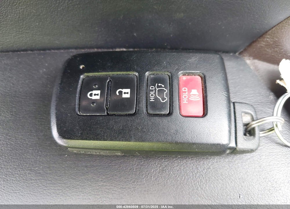 2017 TOYOTA HIGHLANDER XLE VIN: 5TDJZRFH6HS468982