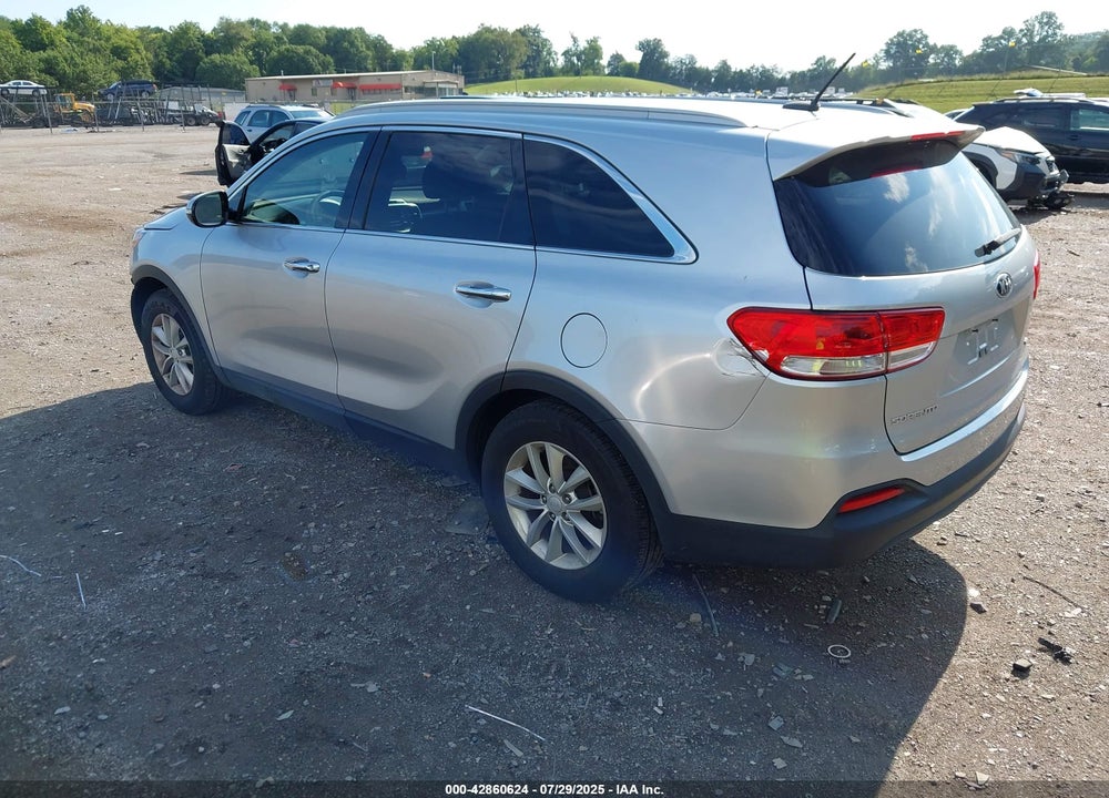 2018 KIA SORENTO VIN: 5XYPG4A58JG394693