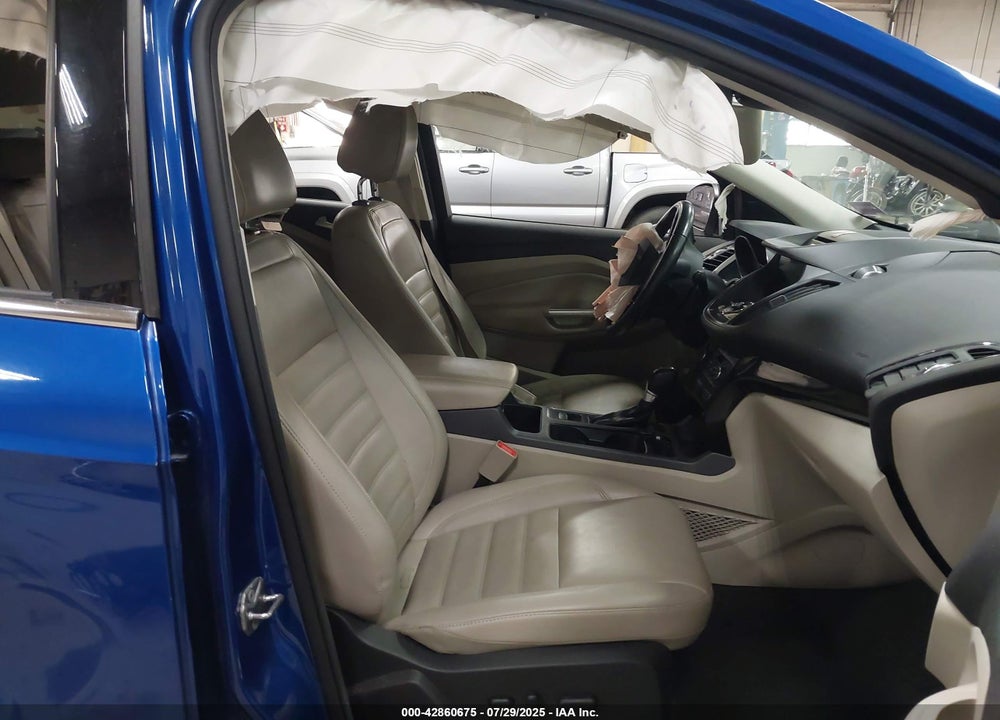 2017 FORD ESCAPE TITANIUM VIN: 1FMCU9J9XHUA97789