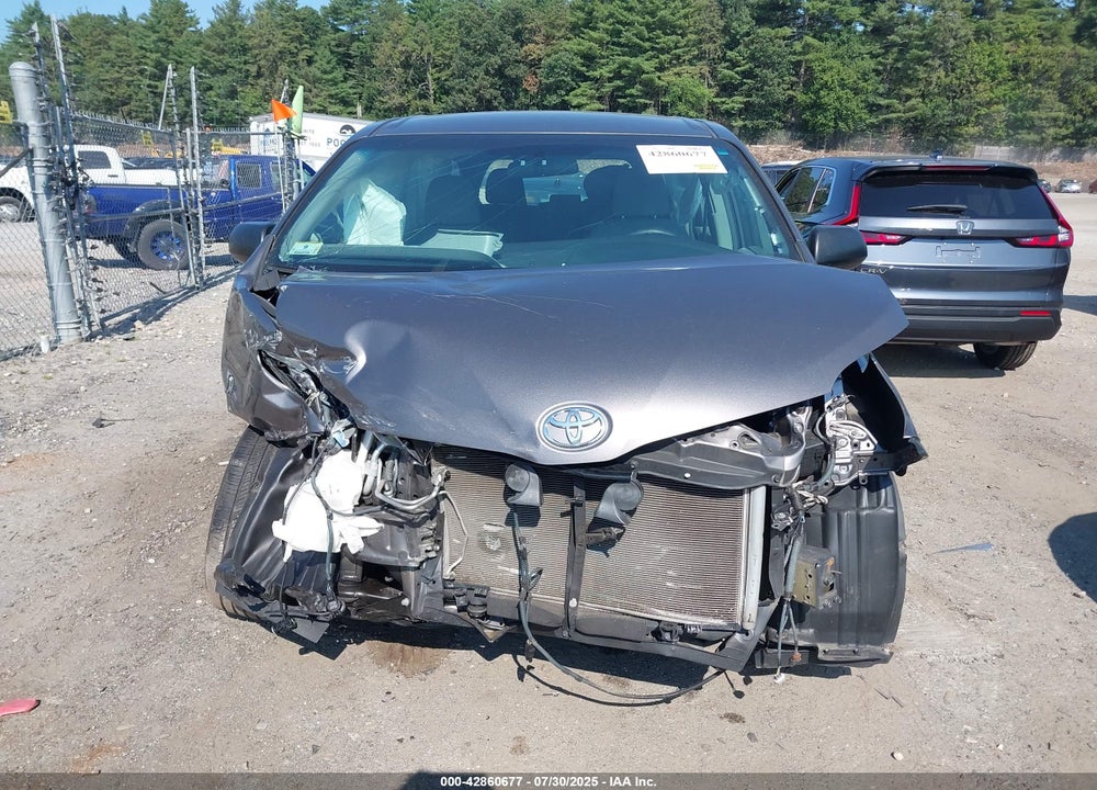 2015 TOYOTA SIENNA L 7 PASSENGER VIN: 5TDZK3DCXFS644814