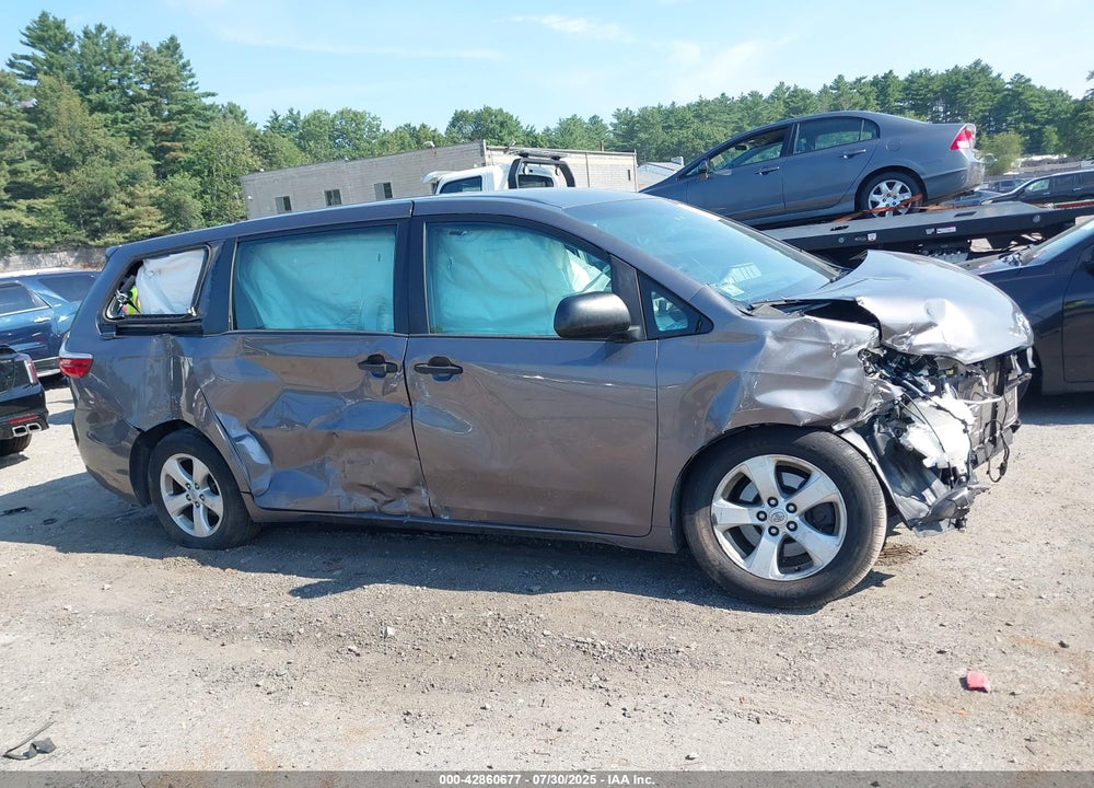 2015 TOYOTA SIENNA L 7 PASSENGER VIN: 5TDZK3DCXFS644814