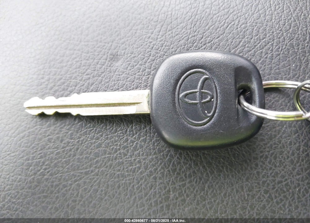 2015 TOYOTA SIENNA L 7 PASSENGER VIN: 5TDZK3DCXFS644814