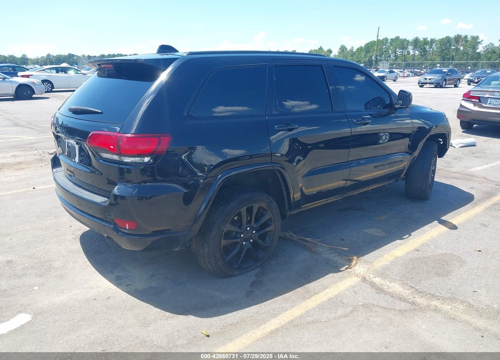 2017 JEEP GRAND CHEROKEE VIN: 1C4RJFAG4HC927399