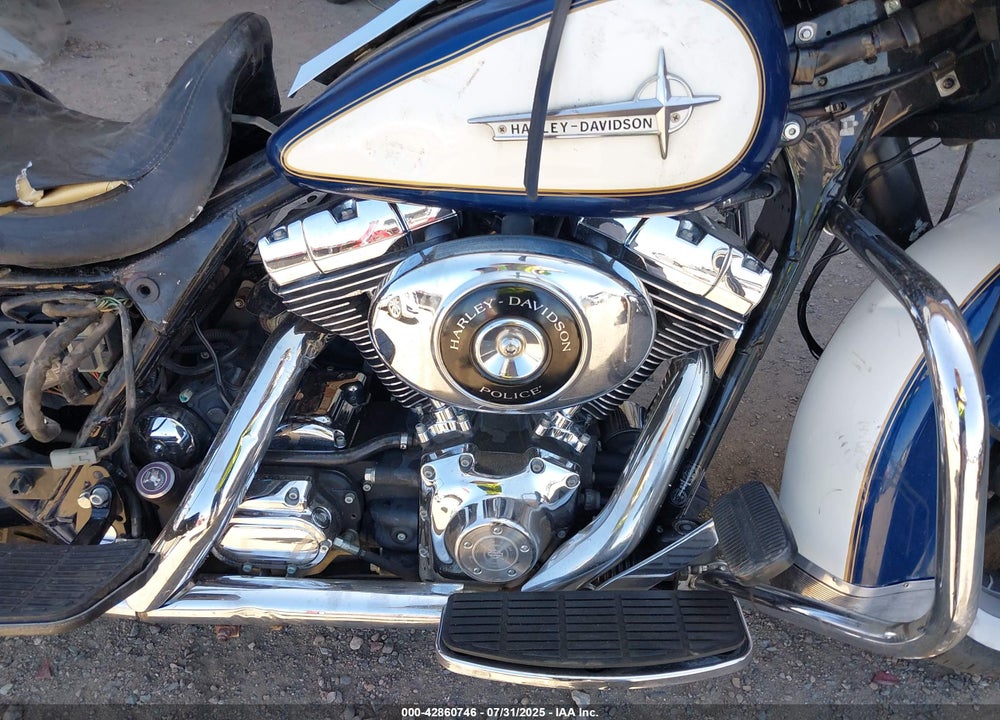 2002 HARLEY-DAVIDSON FLHPI VIN: 1HD1FHW182Y635875