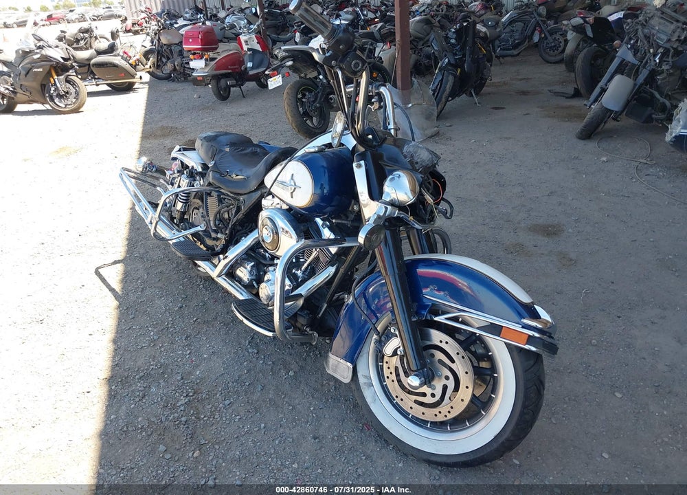 2002 HARLEY-DAVIDSON FLHPI VIN: 1HD1FHW182Y635875