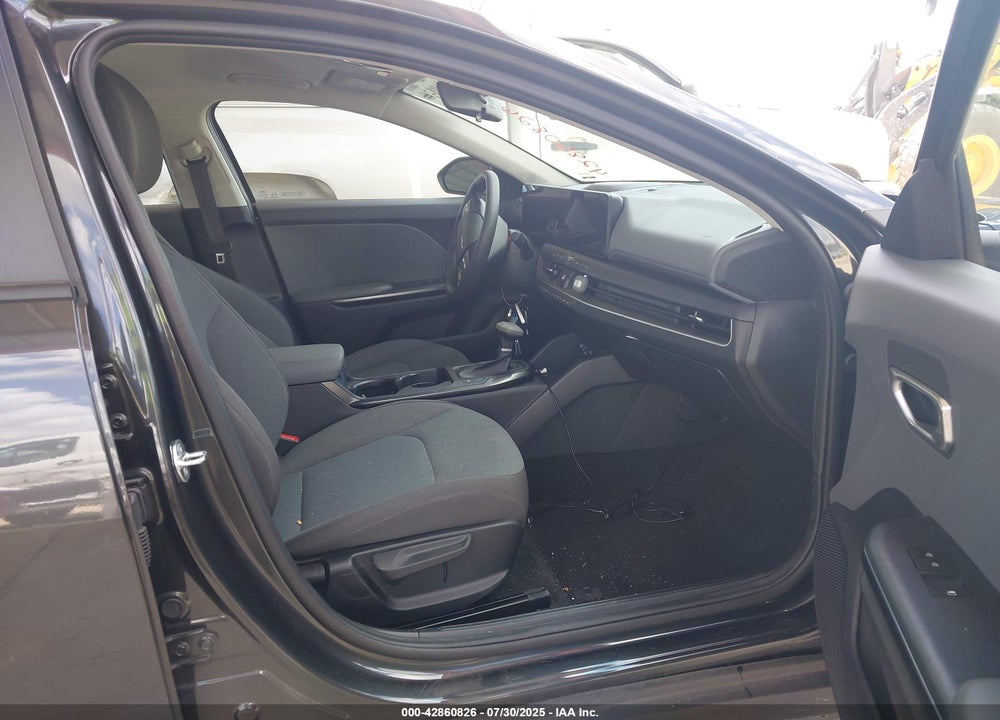 2025 KIA K4 VIN: 3KPFT4DE1SE047675