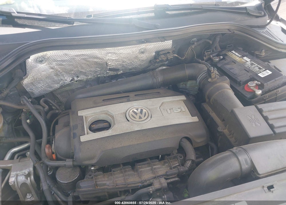 2012 VOLKSWAGEN TIGUAN VIN: WVGBV7AX5CW003391