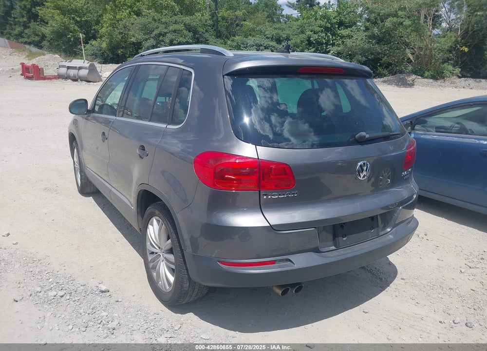2012 VOLKSWAGEN TIGUAN VIN: WVGBV7AX5CW003391