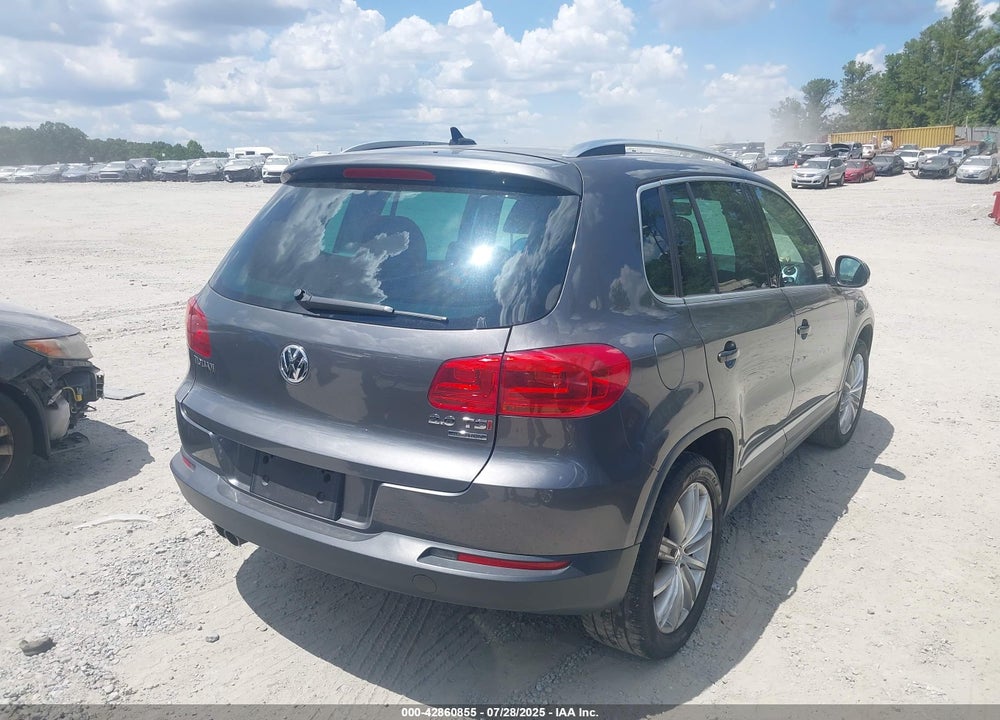 2012 VOLKSWAGEN TIGUAN VIN: WVGBV7AX5CW003391