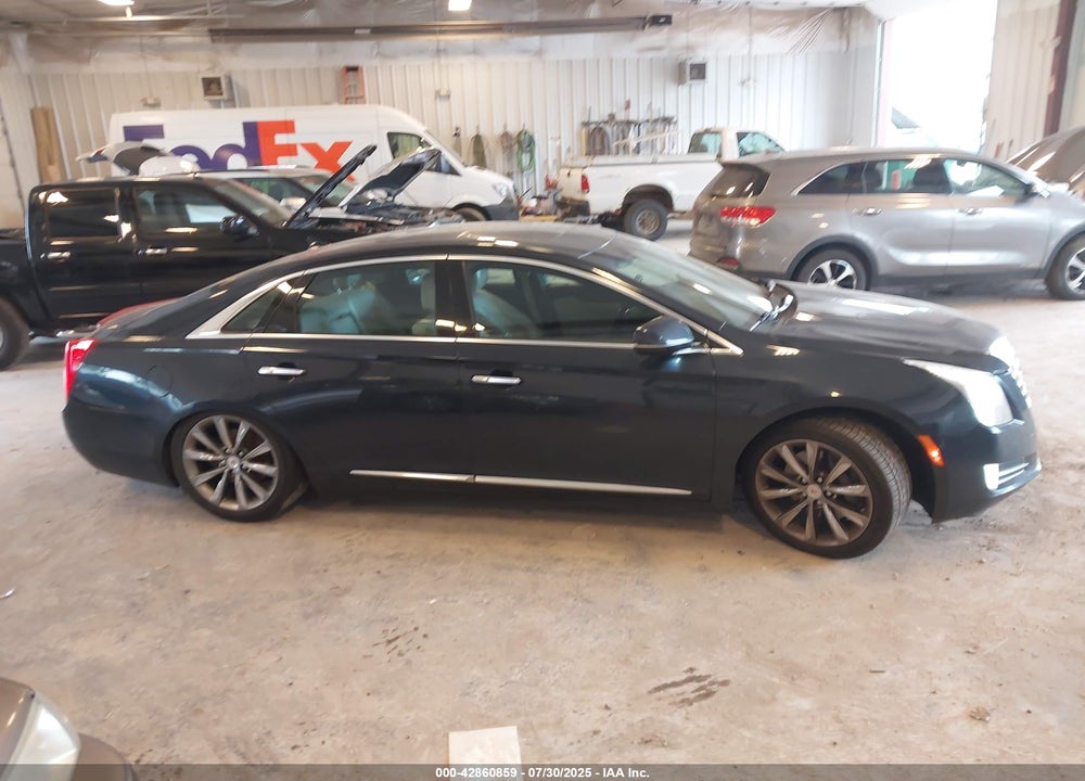 2013 CADILLAC XTS VIN: 2G61P5S34D9173569