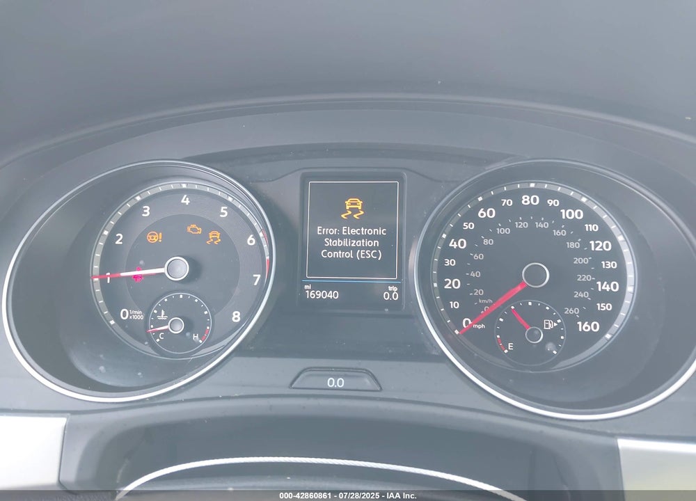 2019 VOLKSWAGEN ATLAS VIN: 1V2UR2CA5KC576089