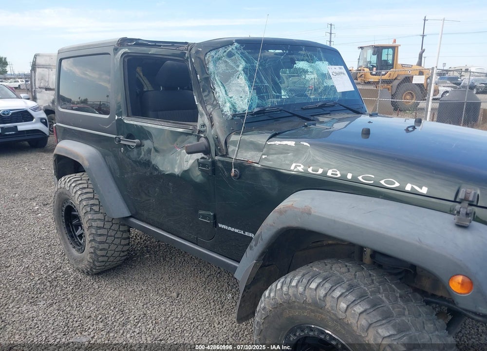 2011 JEEP WRANGLER / VIN: 1J4BA6D16BL550004
