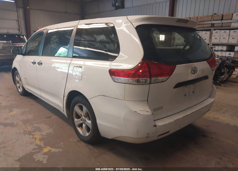 2013 TOYOTA SIENNA VIN: 5TDZK3DC4DS326541