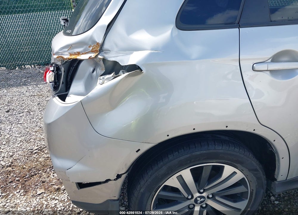 2021 MITSUBISHI OUTLANDER SPORT VIN: JA4ARUAU2MU031889