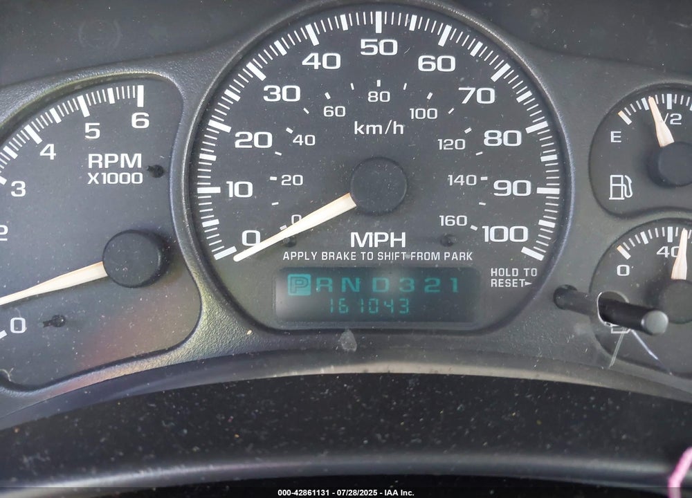 2002 CHEVROLET SUBURBAN 1500 VIN: 1GNEC16Z12J316911