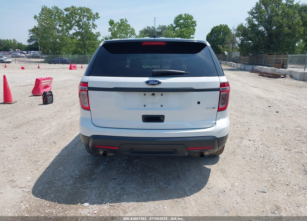 2014 FORD POLICE INTERCEPTOR UTILITY VIN: 1FM5K8AR6EGA80751