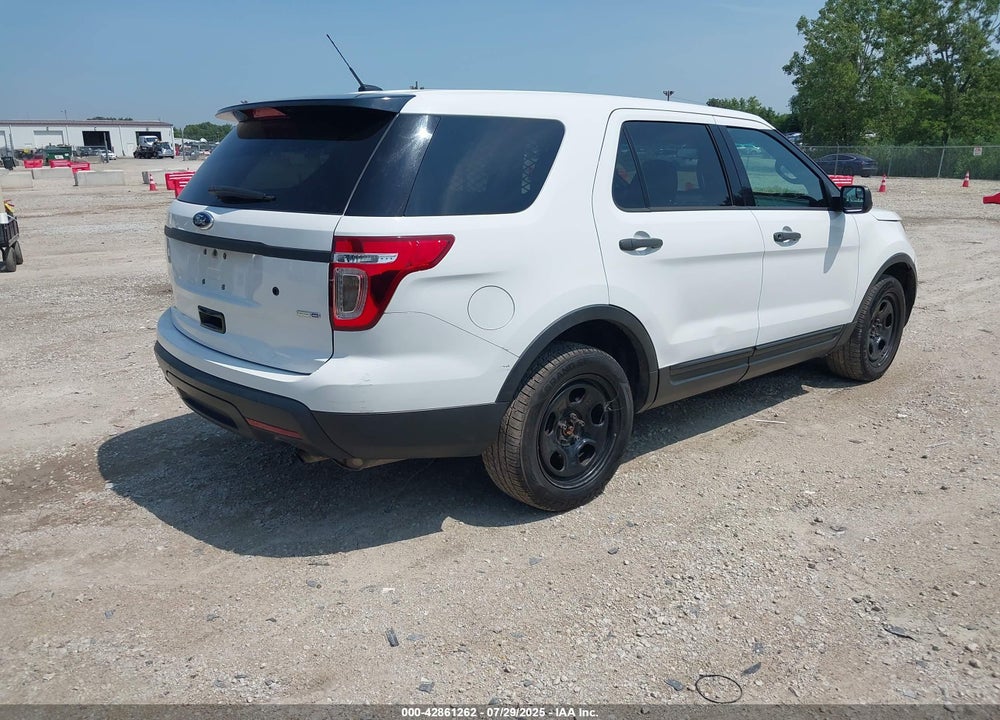 2014 FORD POLICE INTERCEPTOR UTILITY VIN: 1FM5K8AR6EGA80751