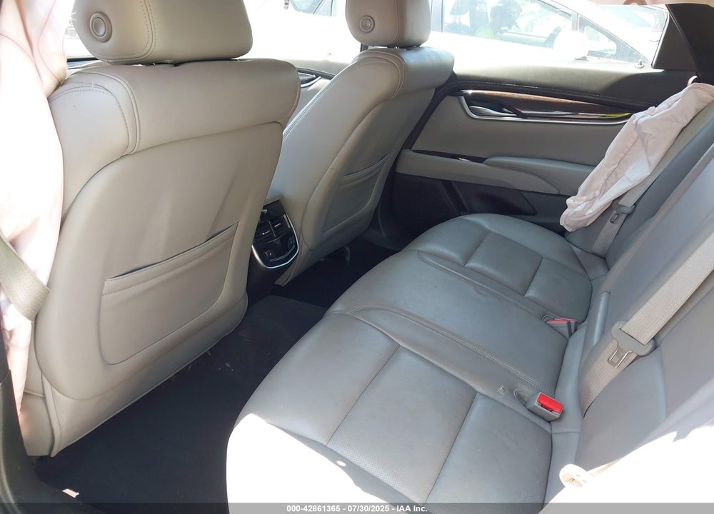 2017 CADILLAC XTS VIN: 2G61M5S3XH9198863