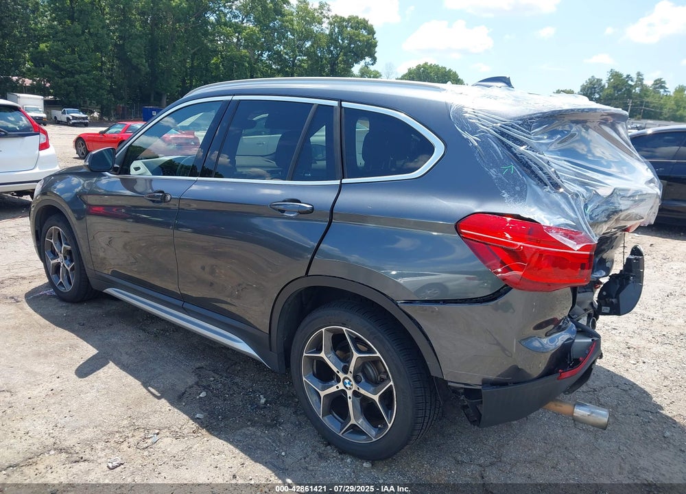 2018 BMW X1 VIN: WBXHT3C32J3H30693