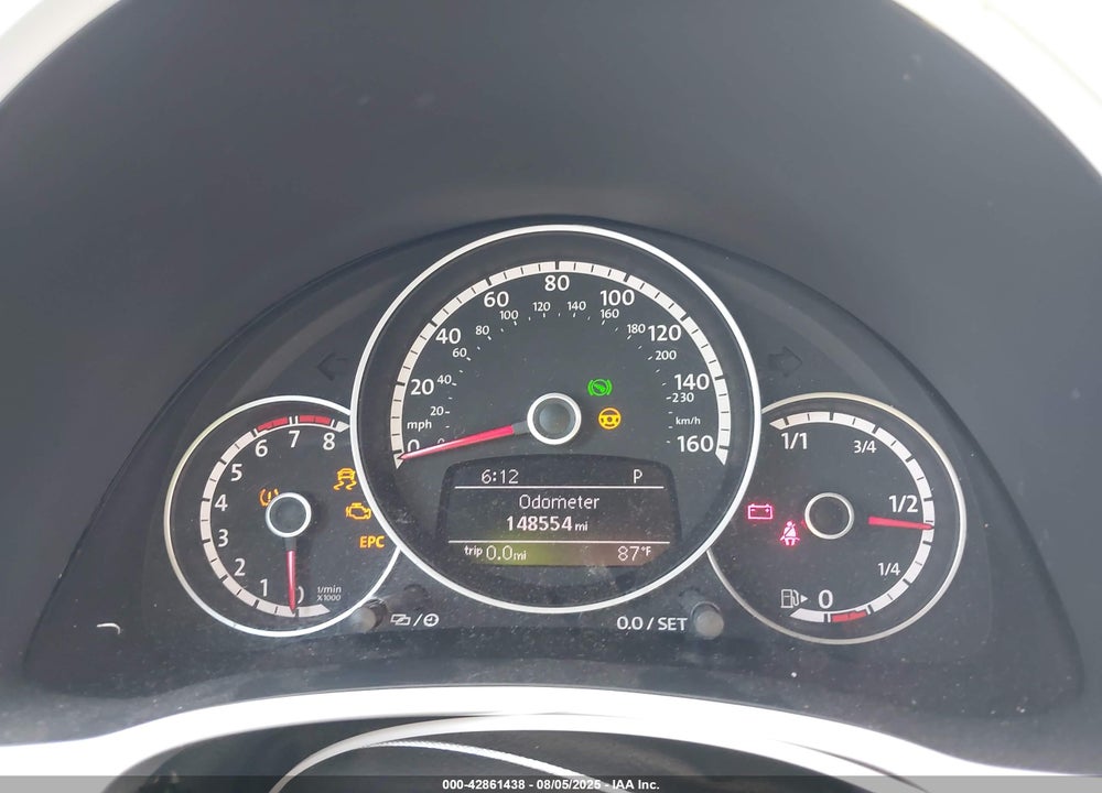 2014 VOLKSWAGEN BEETLE VIN: 3VWVS7AT2EM664092
