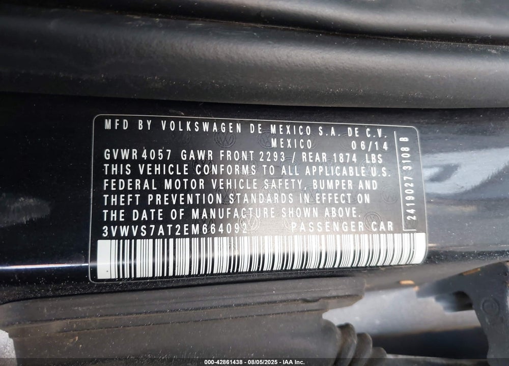 2014 VOLKSWAGEN BEETLE VIN: 3VWVS7AT2EM664092