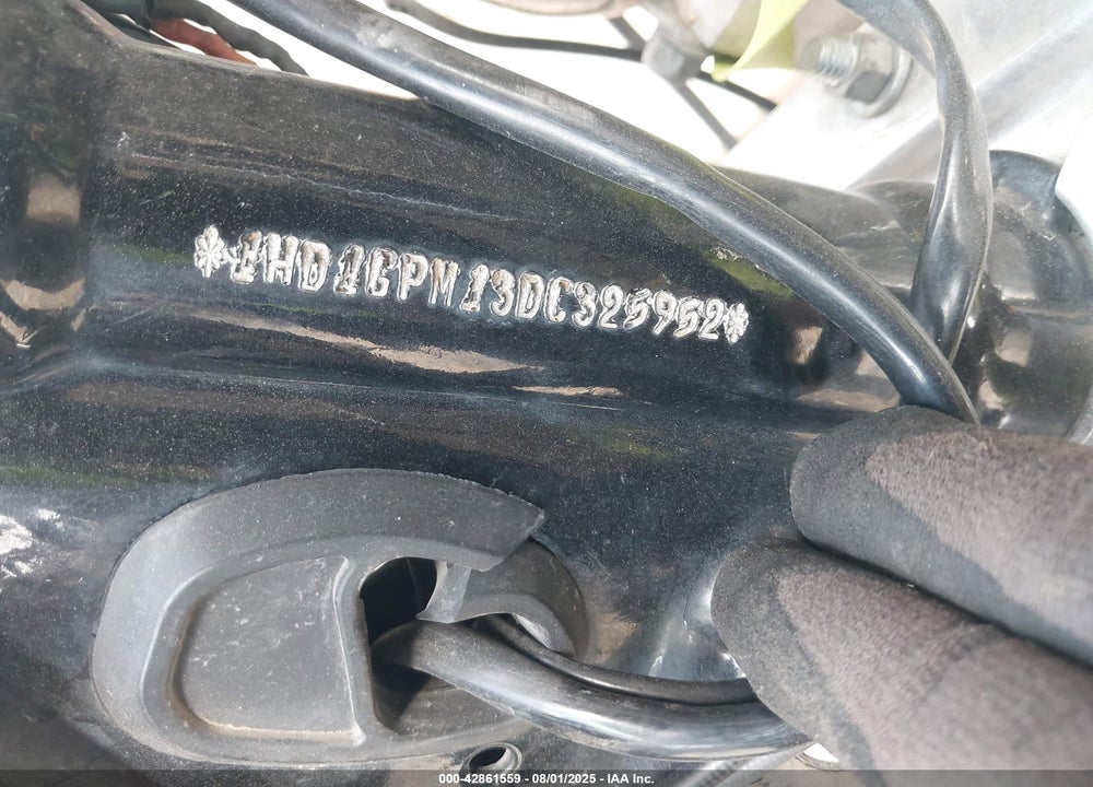 2013 HARLEY-DAVIDSON FXDWG DYNA WIDE GLIDE VIN: 1HD1GPM13DC325952