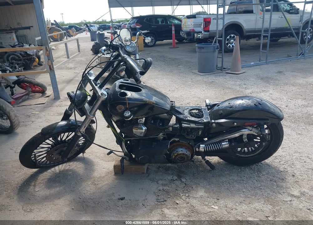 2013 HARLEY-DAVIDSON FXDWG DYNA WIDE GLIDE VIN: 1HD1GPM13DC325952