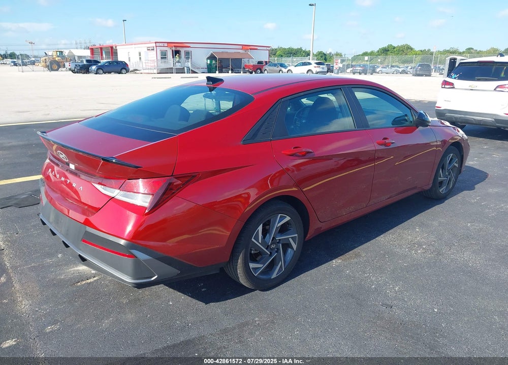 2025 HYUNDAI ELANTRA SEL SPORT VIN: KMHLM4DG6SU897932