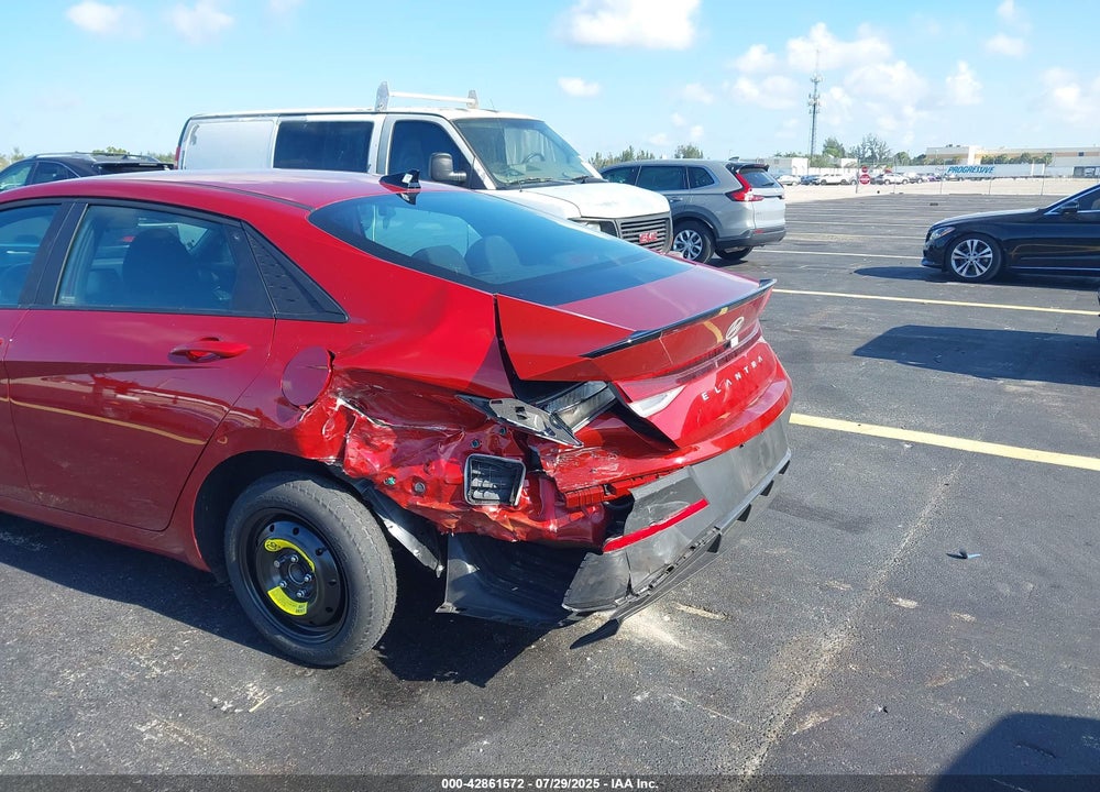 2025 HYUNDAI ELANTRA SEL SPORT VIN: KMHLM4DG6SU897932