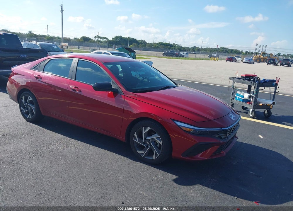 2025 HYUNDAI ELANTRA SEL SPORT VIN: KMHLM4DG6SU897932
