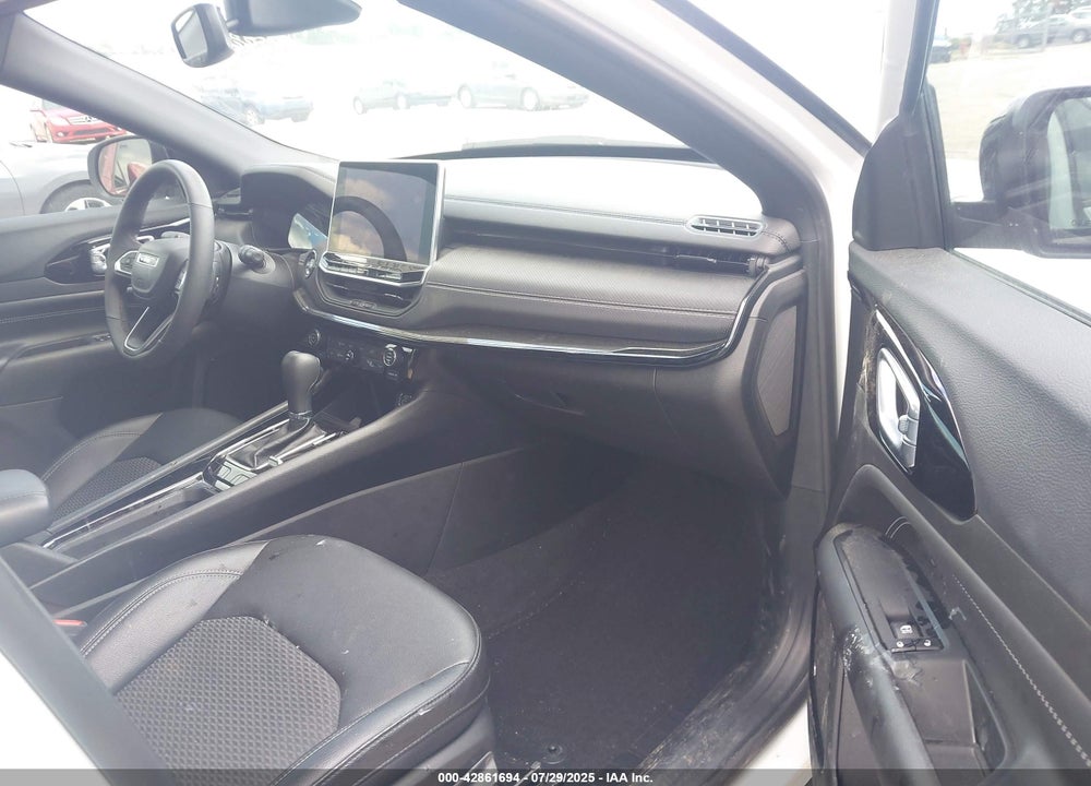 2024 JEEP COMPASS VIN: 3C4NJDBN4RT122699
