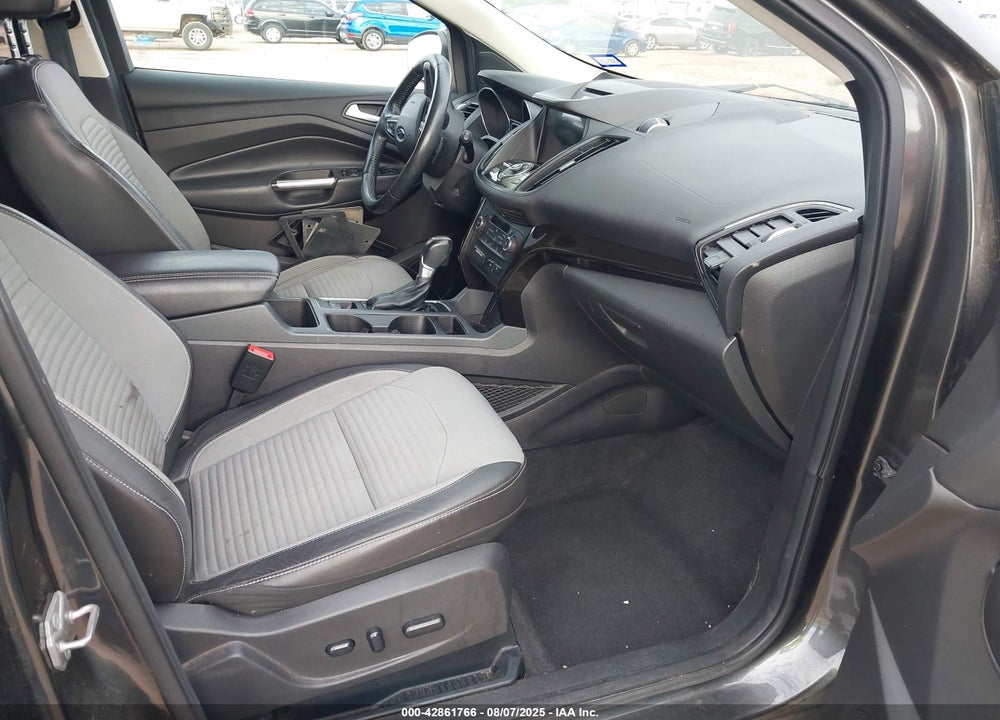 2017 FORD ESCAPE TITANIUM VIN: 1FMCU0J91HUB51640