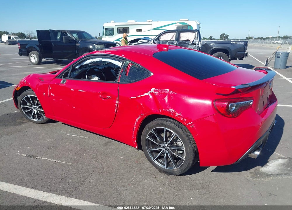 2018 TOYOTA GR 86 VIN: JF1ZNAE15J8701920