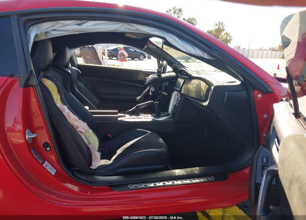 2018 TOYOTA GR 86 VIN: JF1ZNAE15J8701920