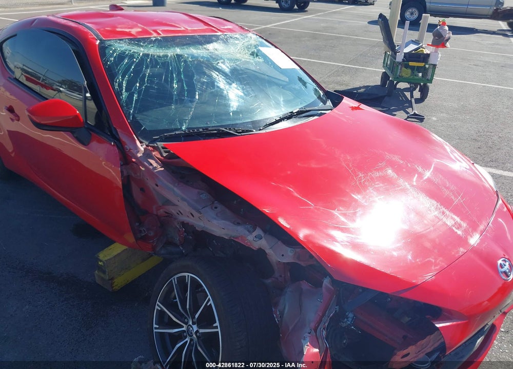 2018 TOYOTA GR 86 VIN: JF1ZNAE15J8701920