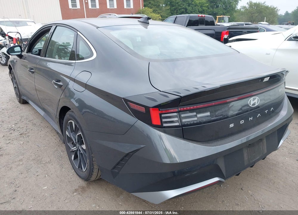 2024 HYUNDAI SONATA SEL VIN: KMHL64JA6RA400724