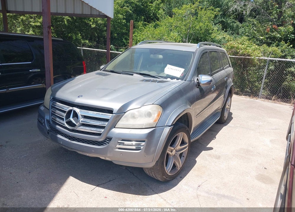 2010 MERCEDES-BENZ GL 550 VIN: 4JGBF8GE2AA581094