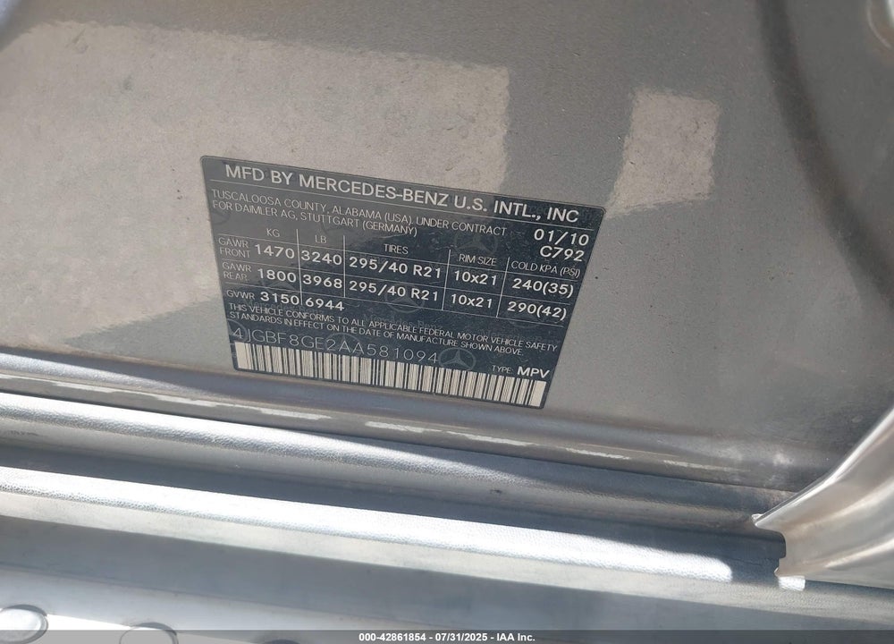 2010 MERCEDES-BENZ GL 550 VIN: 4JGBF8GE2AA581094