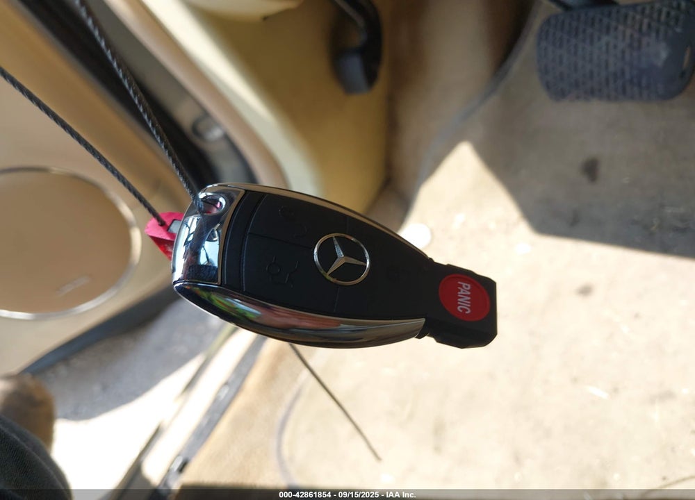 2010 MERCEDES-BENZ GL 550 VIN: 4JGBF8GE2AA581094