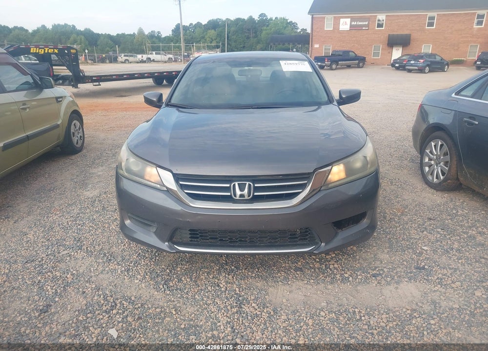2013 HONDA ACCORD VIN: 1HGCR2F30DA015311