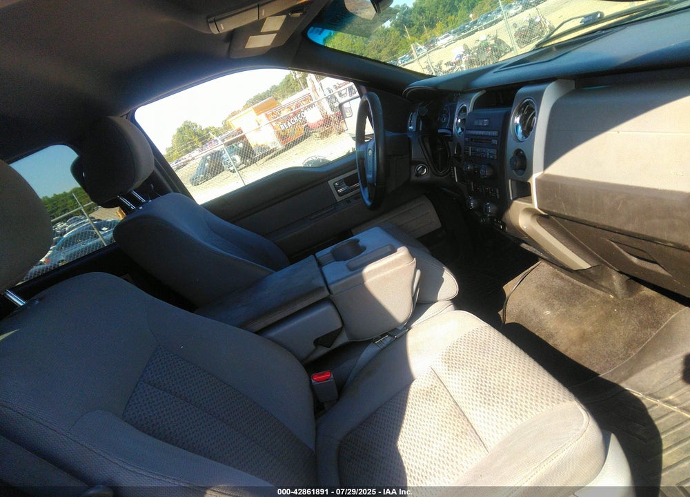 2011 FORD F-150 VIN: 1FTFW1CT8BFB28460
