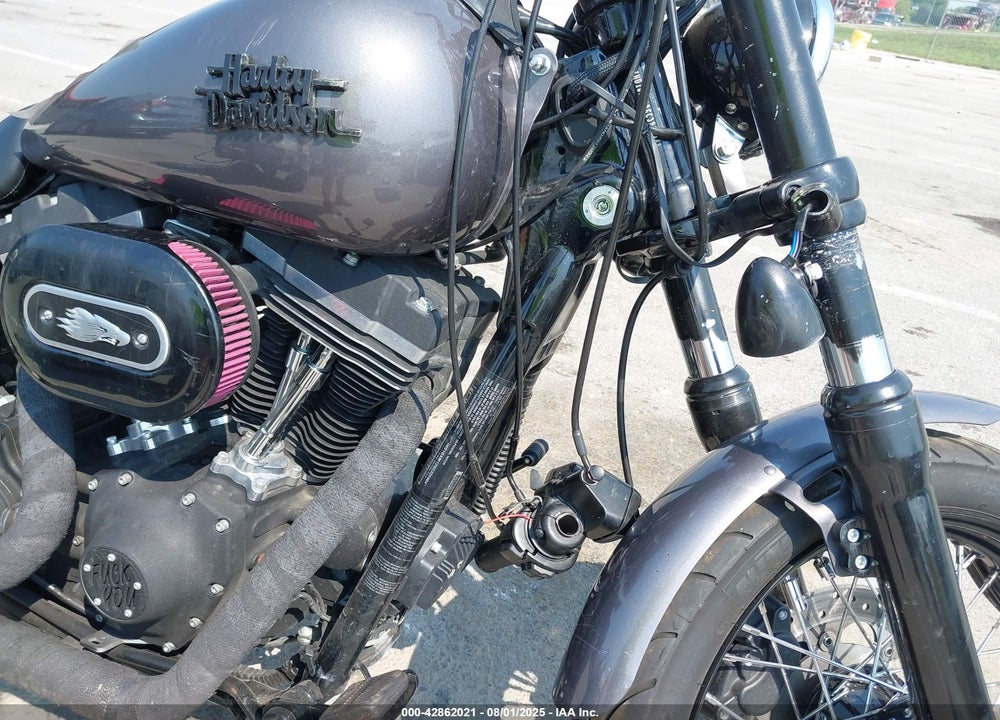 2016 HARLEY-DAVIDSON FXDB DYNA STREET BOB VIN: 1HD1GXM12GC322464