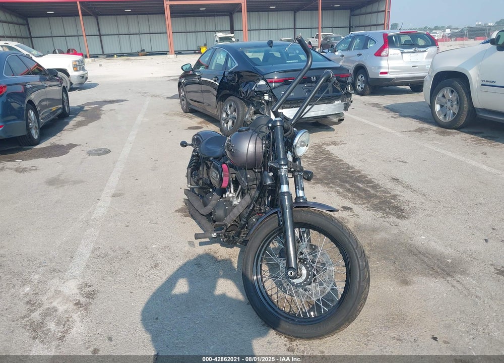 2016 HARLEY-DAVIDSON FXDB DYNA STREET BOB VIN: 1HD1GXM12GC322464